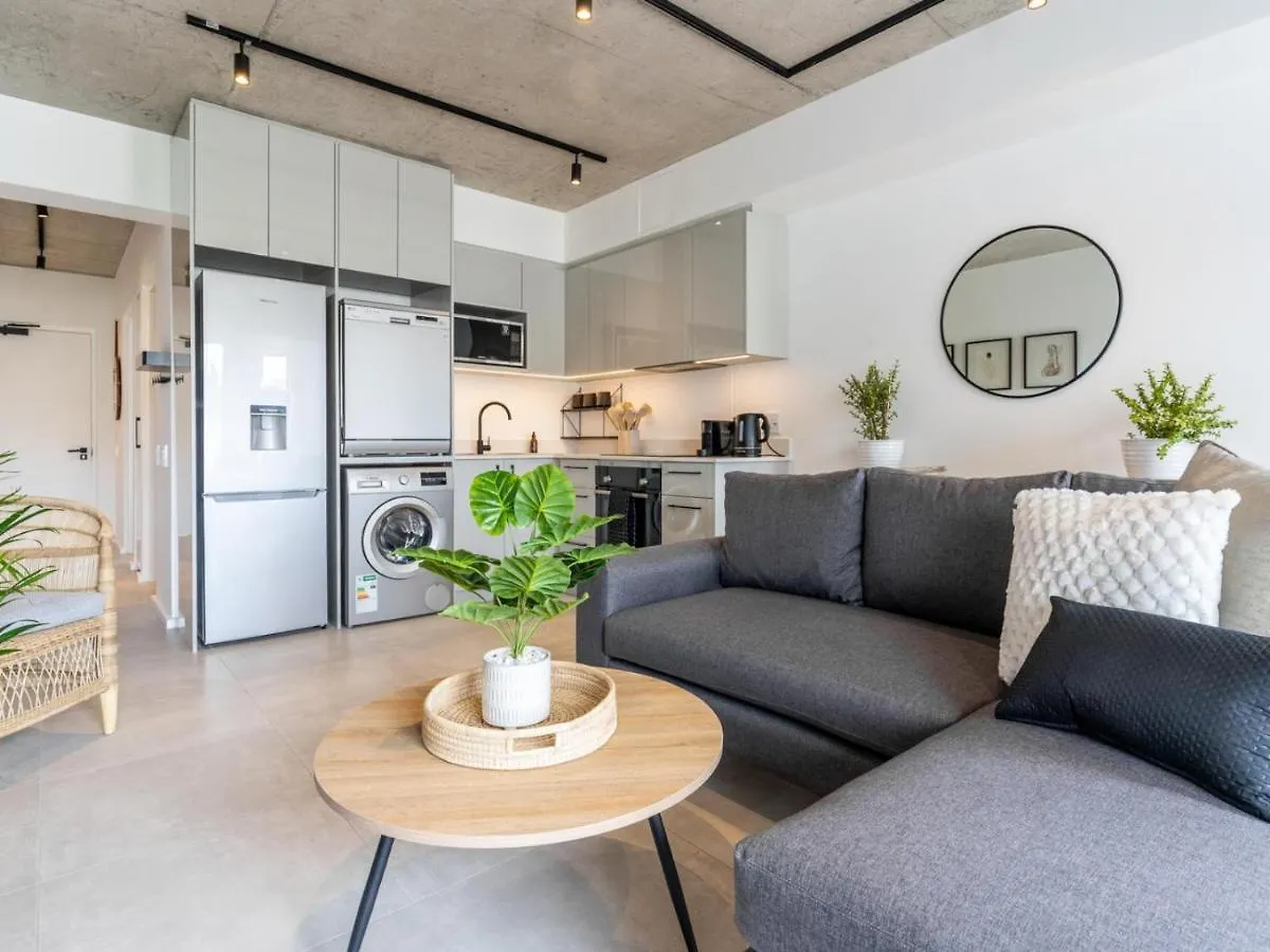 Apartment Luxury Accomodation At The Alphen Glen Cape Town