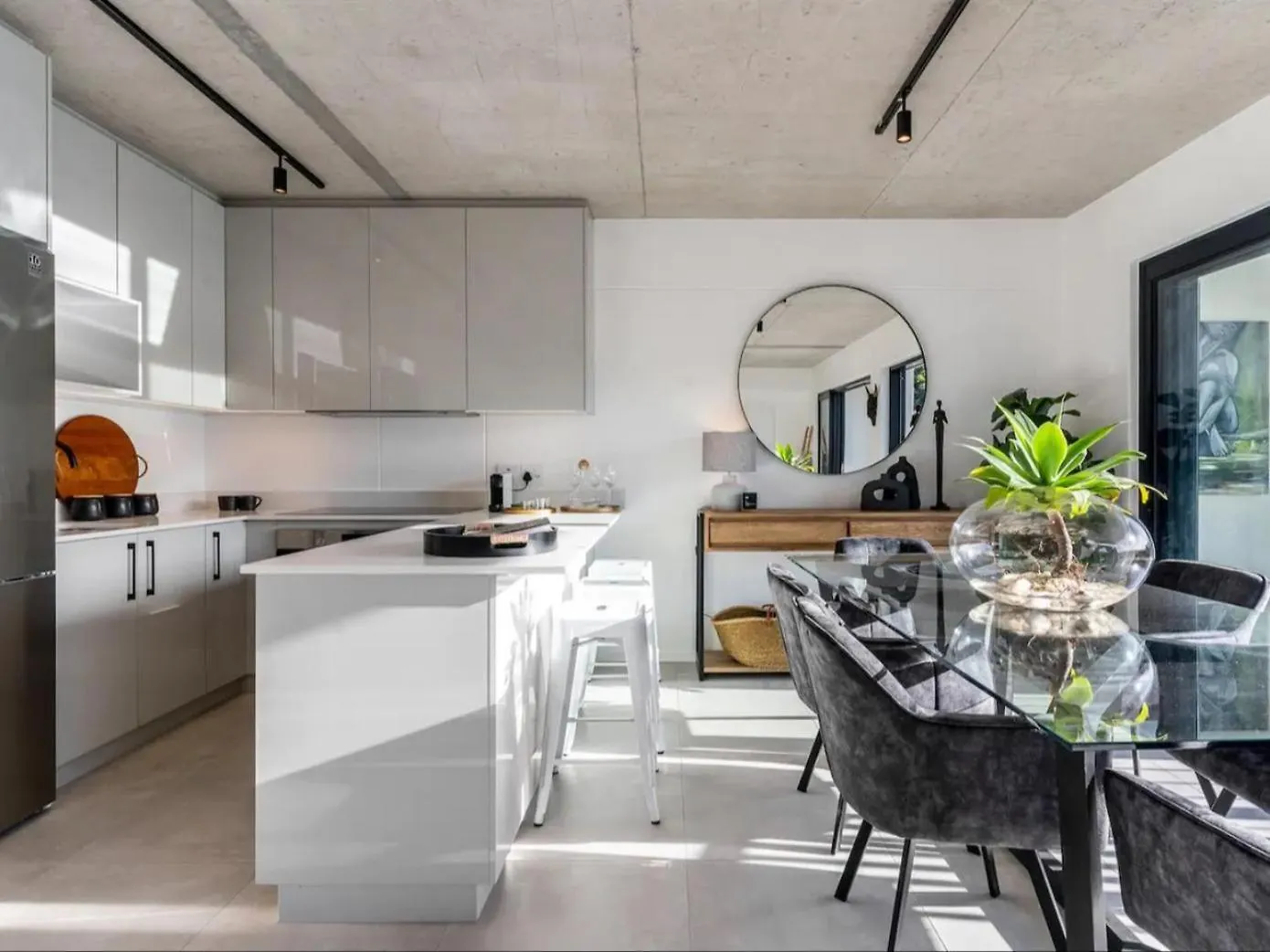 Apartment Luxury Accomodation At The Alphen Glen Cape Town South Africa