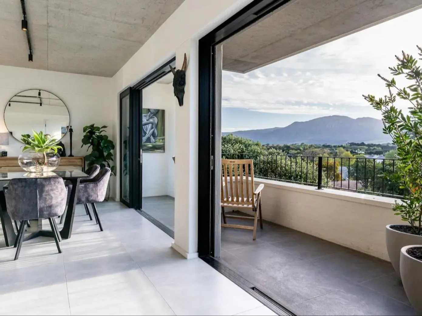 Apartment Luxury Accomodation At The Alphen Glen Cape Town